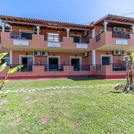 Giannis 3 * Arillas (Corfu)